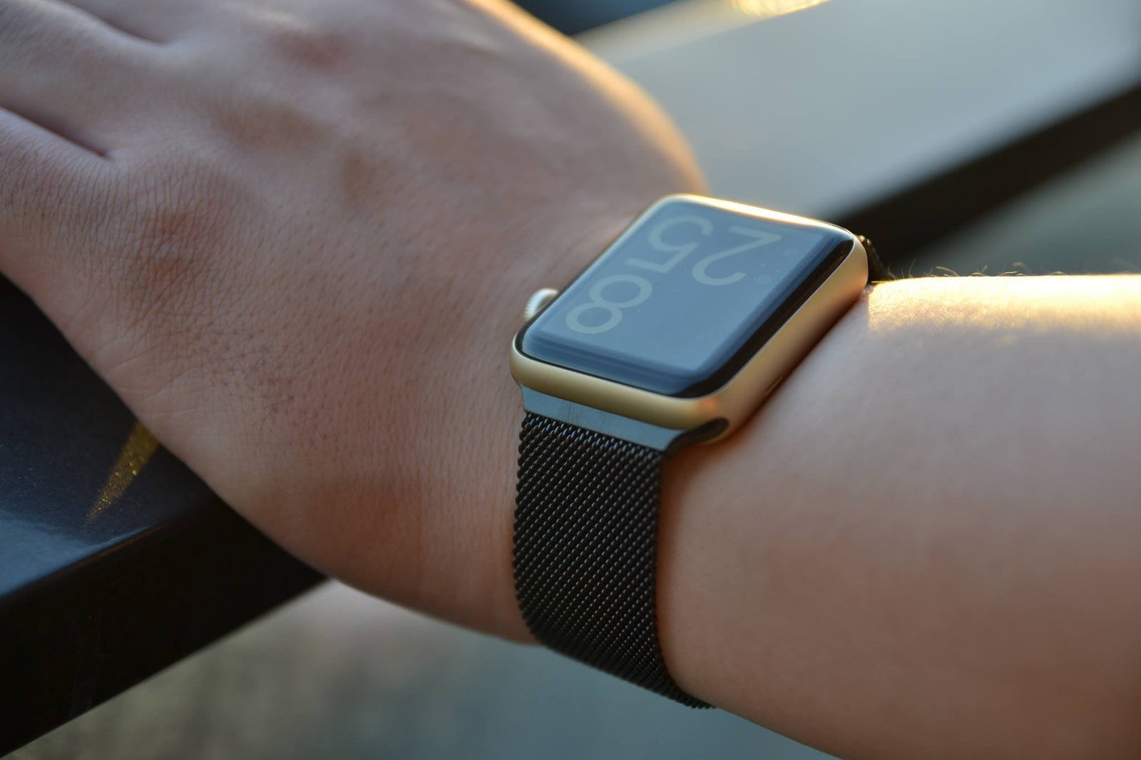 Review: Milanese Loop Apple Watch Band - OzStraps